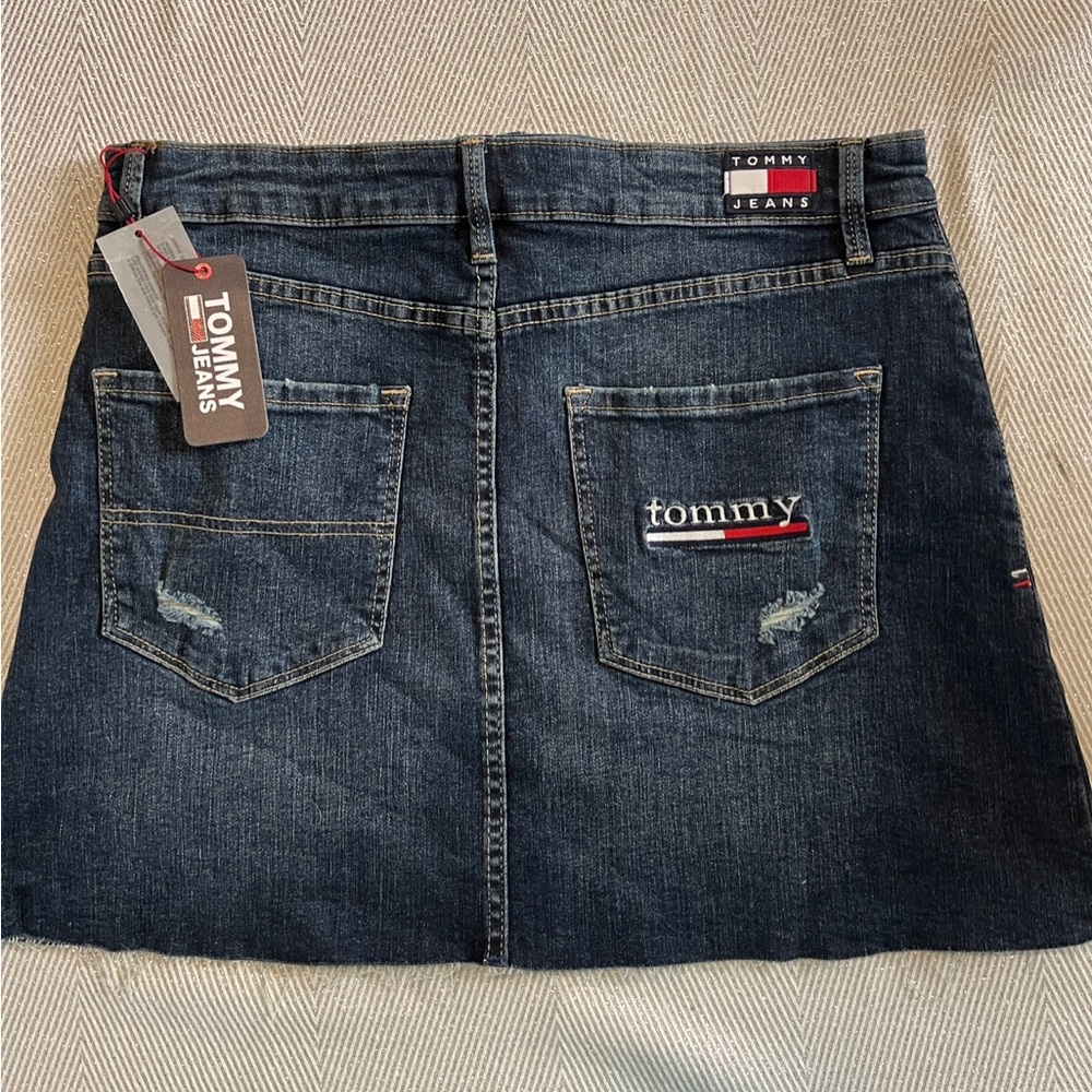 Denim Skirt  Tommy Jeans size 8/29 NWT